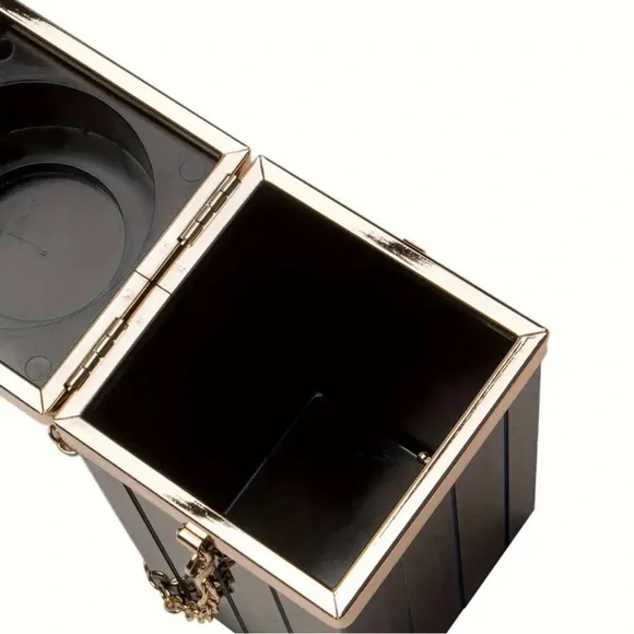 Lipstick bag 💄 - Picture 7 of 8